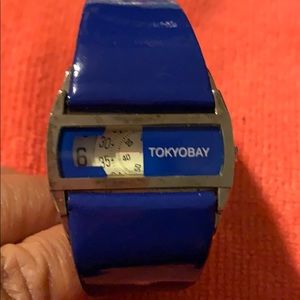 TokyoBay women’s watch-blue patent leather band